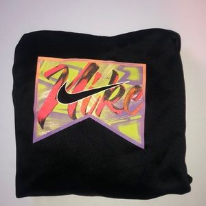 NIKE Therma-Fit Hoodie